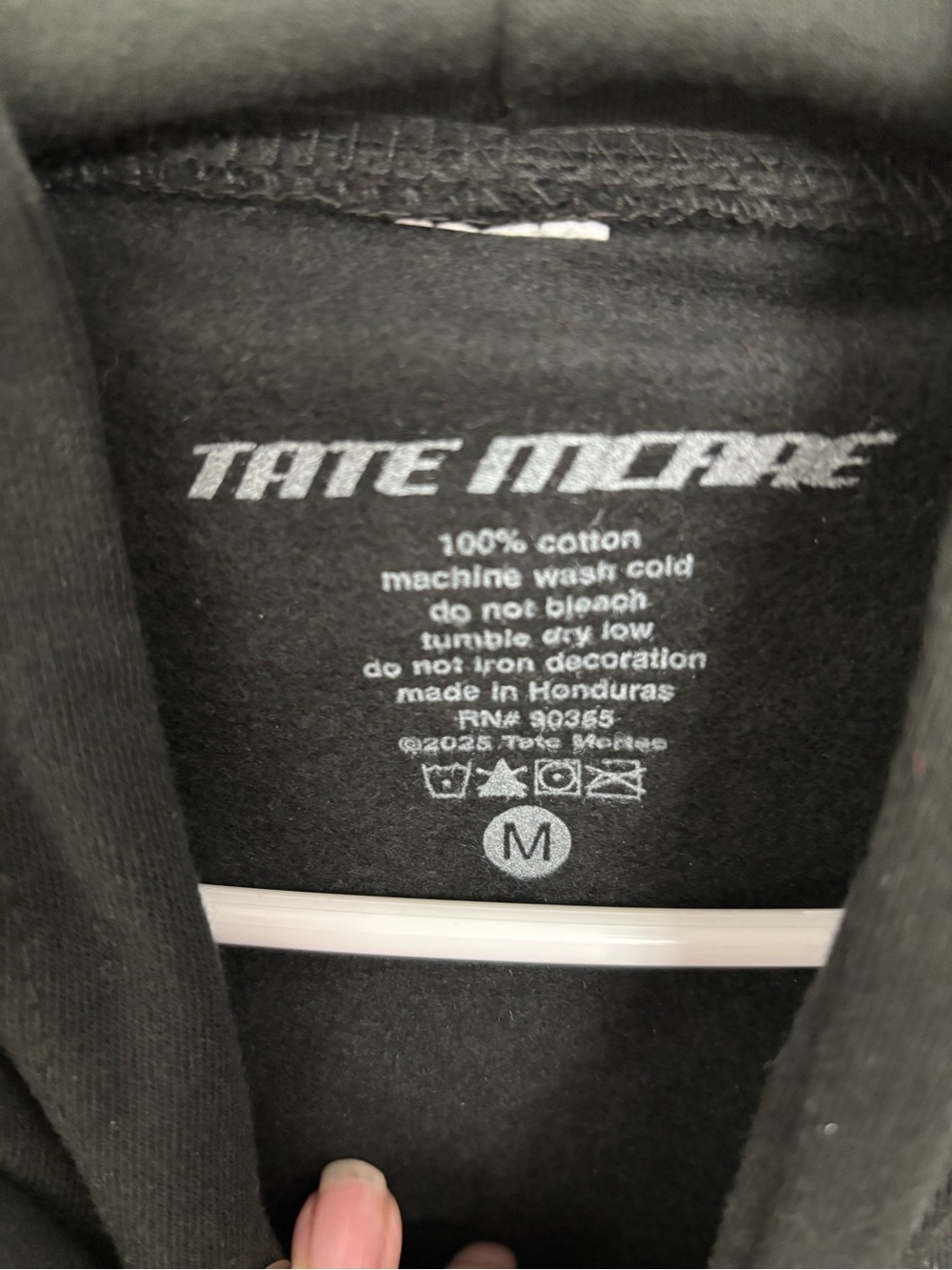 Tate McRae Miss Possessive World Tour 2025 Black Graphic Hoodie Size M - Picture 5 of 5